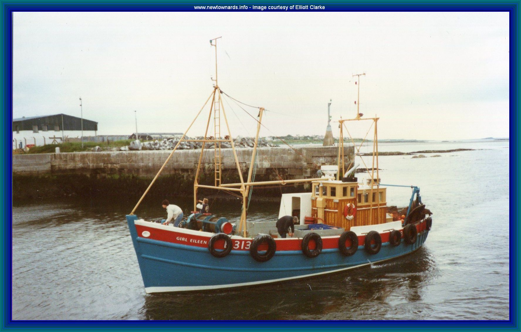 boat-b313.jpg (266684 bytes)