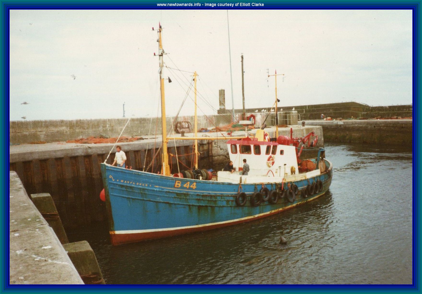 boat-b44.jpg (272732 bytes)
