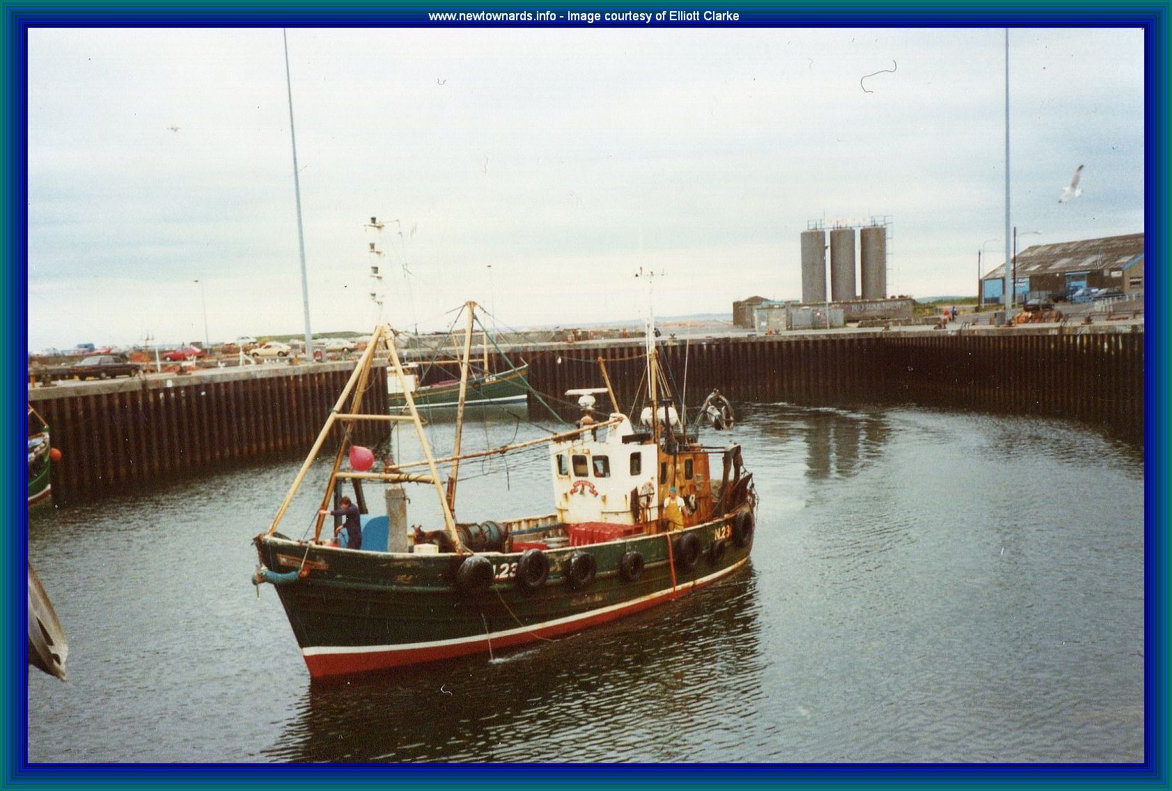boat-n23.jpg (310991 bytes)