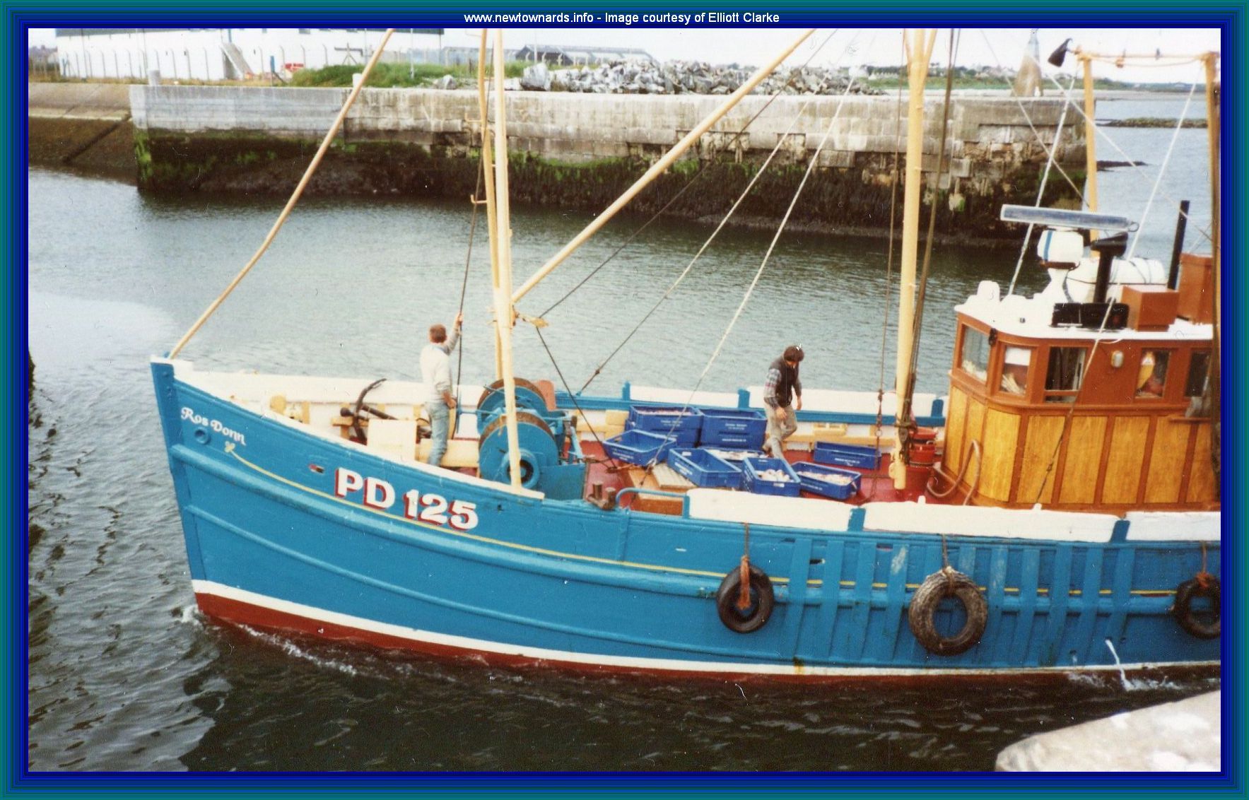 boat-pd125.jpg (336023 bytes)