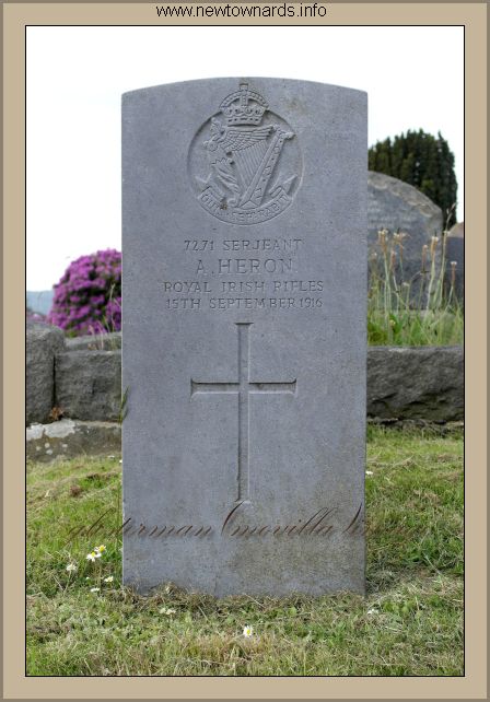headstone-heron-ww1.jpg (58657 bytes)