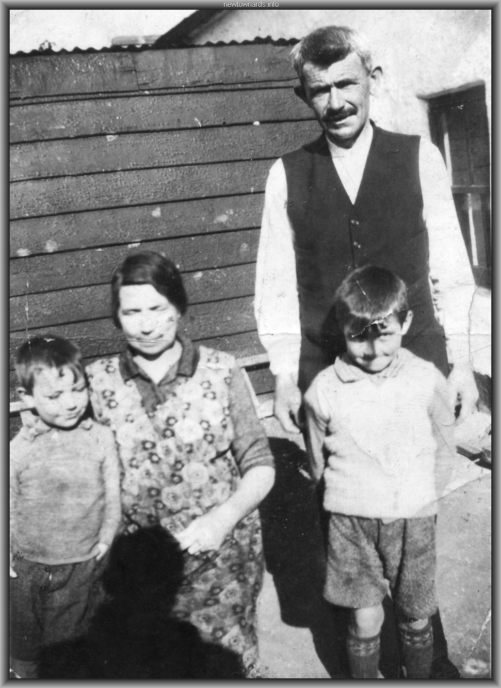 paden-connolly-c1940.jpg (206221 bytes)