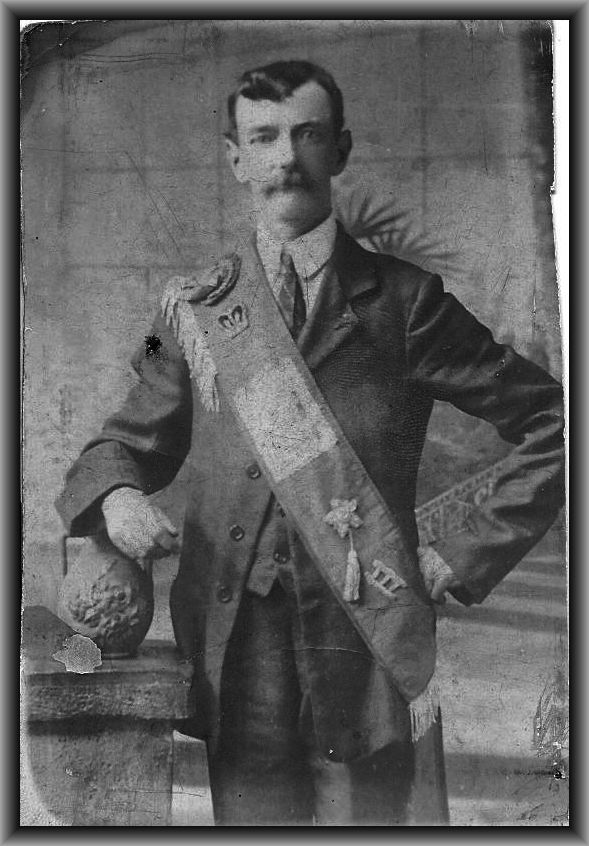 sandford-henry-dougan.jpg (85961 bytes)